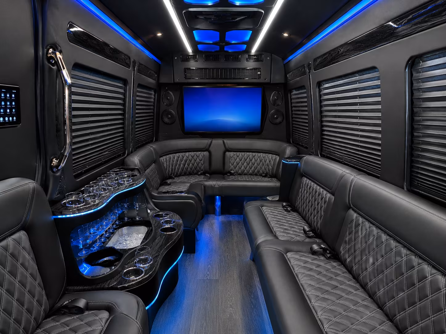 choose the right corporate shuttle for eden prairie s biggest business events