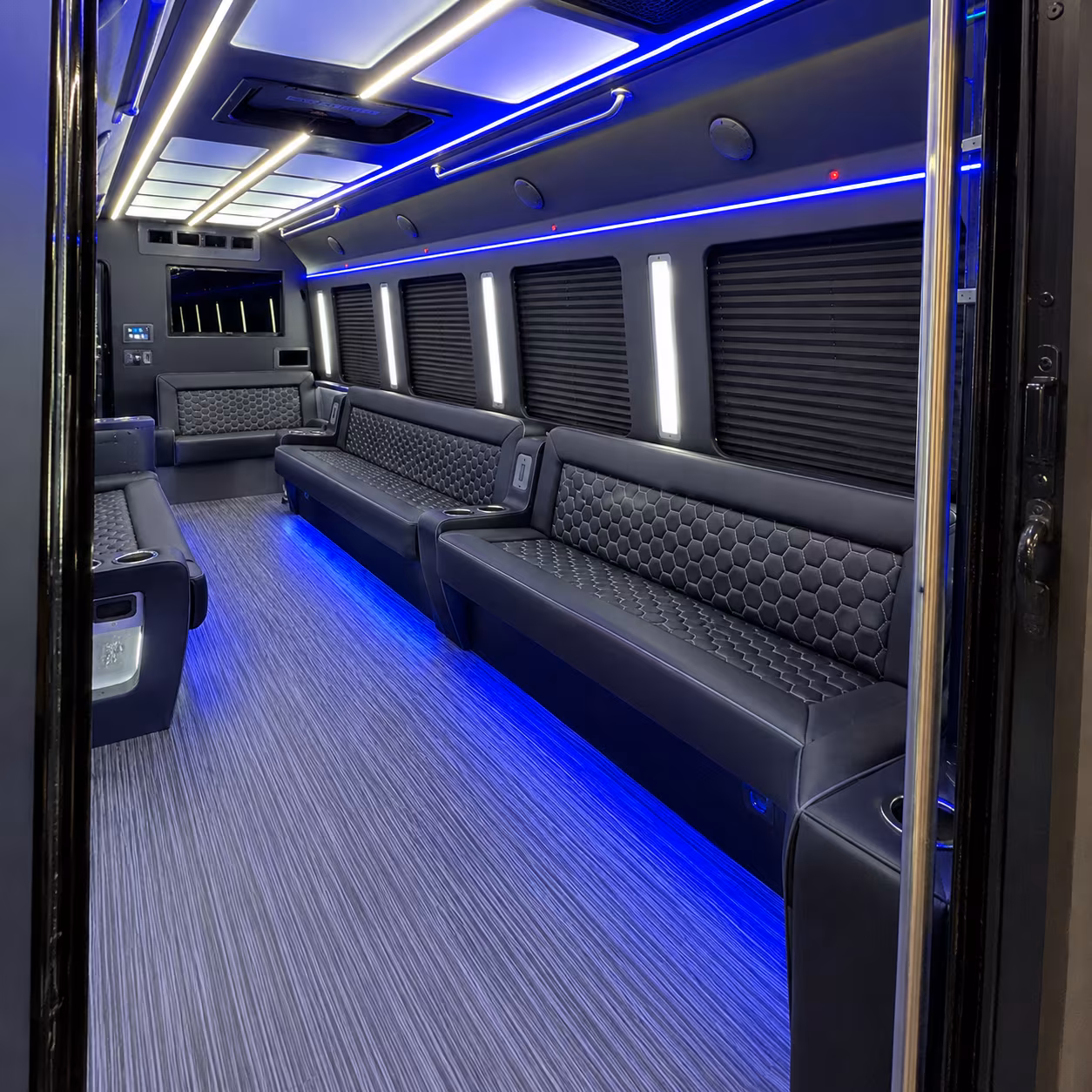mystic lake casino hotel prior lake party bus rental