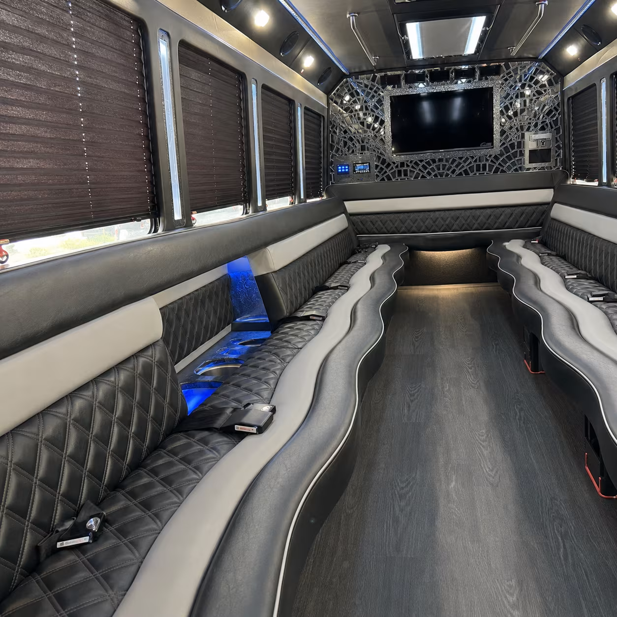 schram vineyards waconia wine country party bus rental